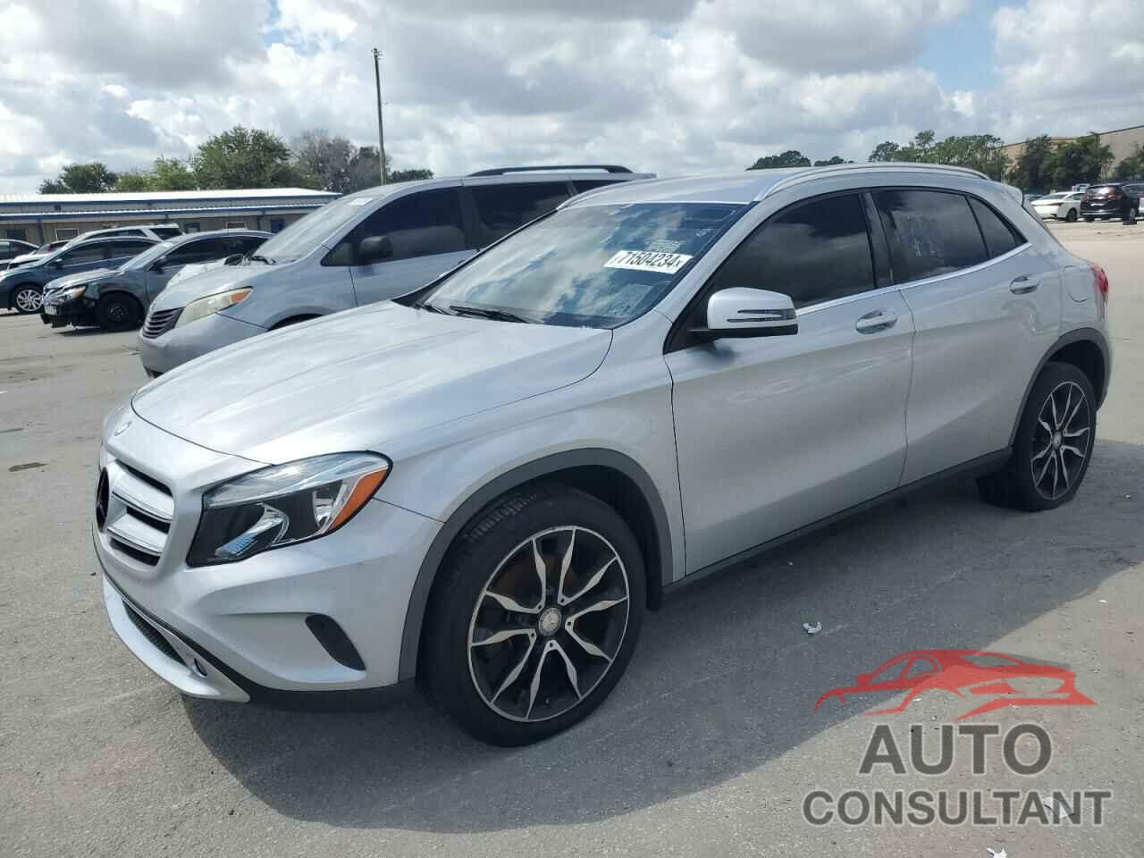 MERCEDES-BENZ GLA-CLASS 2015 - WDCTG4GB5FJ052888