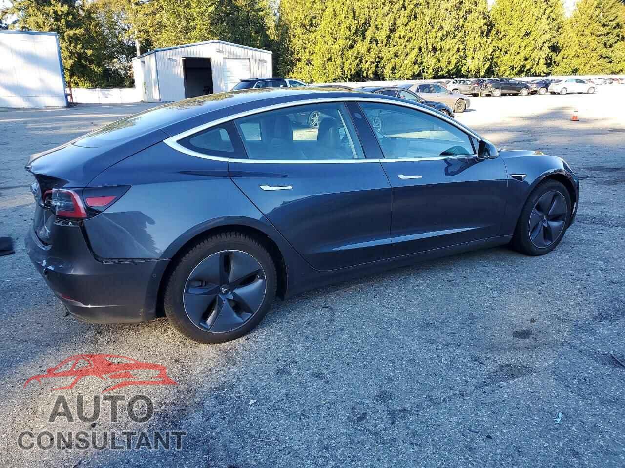 TESLA MODEL 3 2018 - 5YJ3E1EB0JF129180