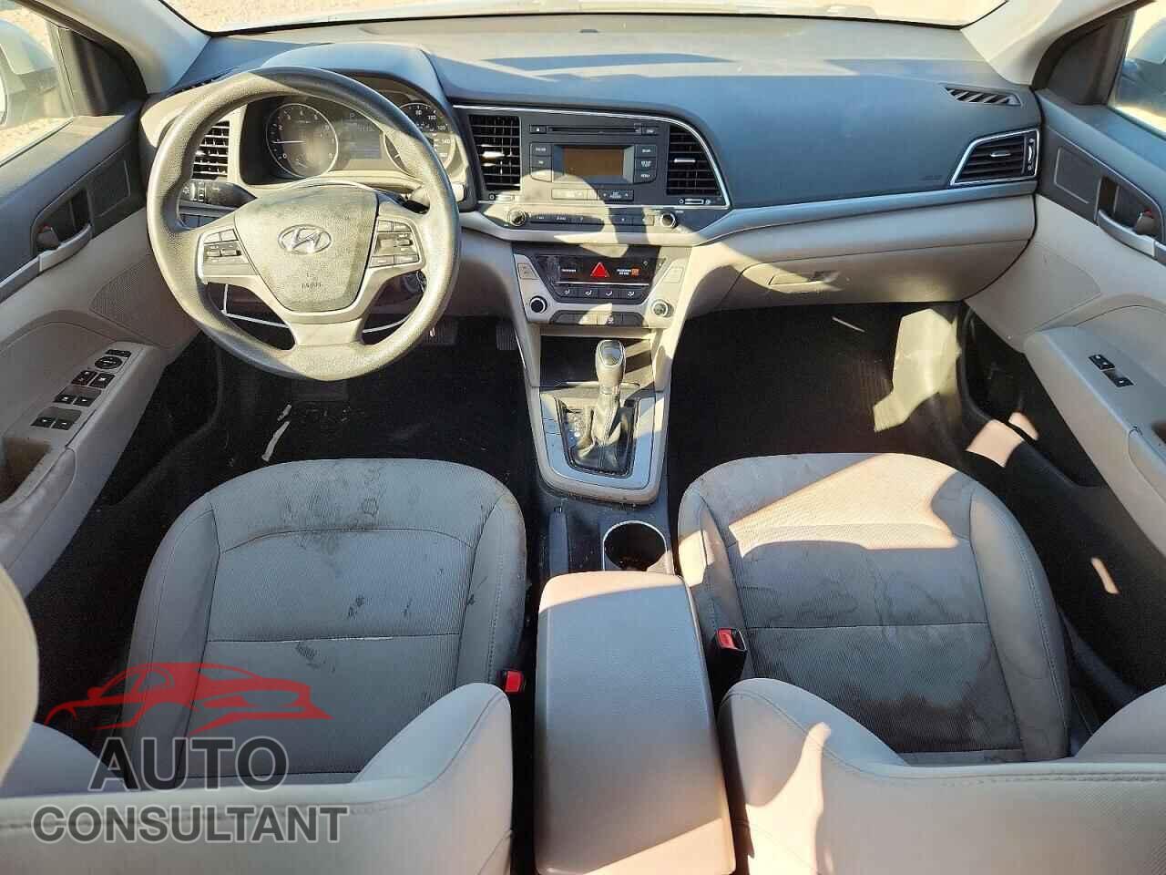 HYUNDAI ELANTRA 2017 - 5NPD74LFXHH204792