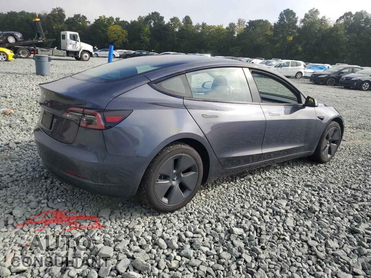 TESLA MODEL 3 2023 - 5YJ3E1EA7PF660408