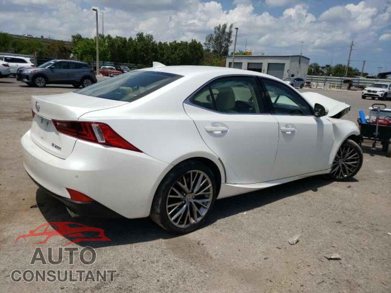 LEXUS IS 2016 - JTHBA1D23G5007429