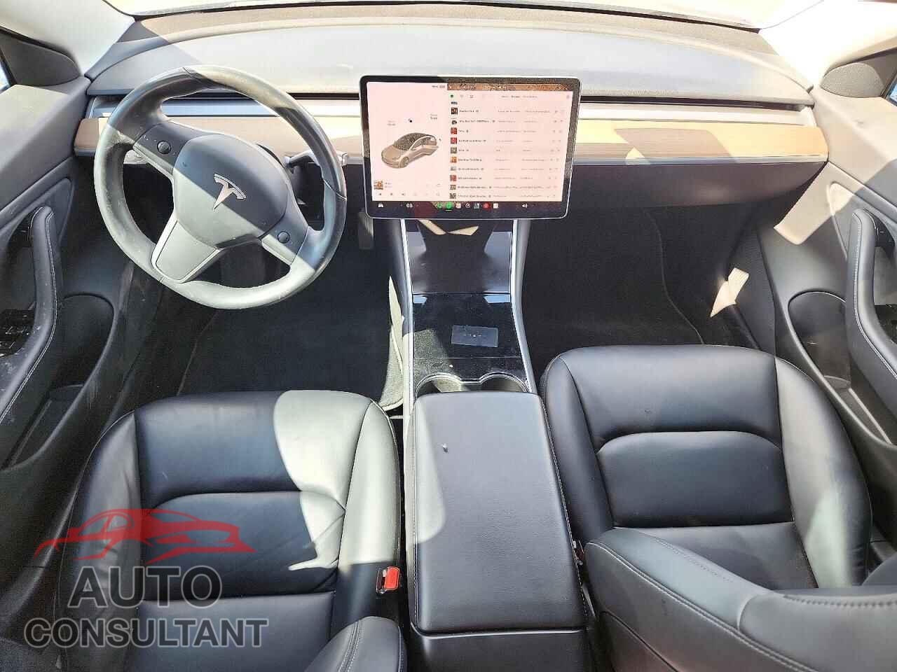 TESLA MODEL 3 2018 - 5YJ3E1EA6JF095351