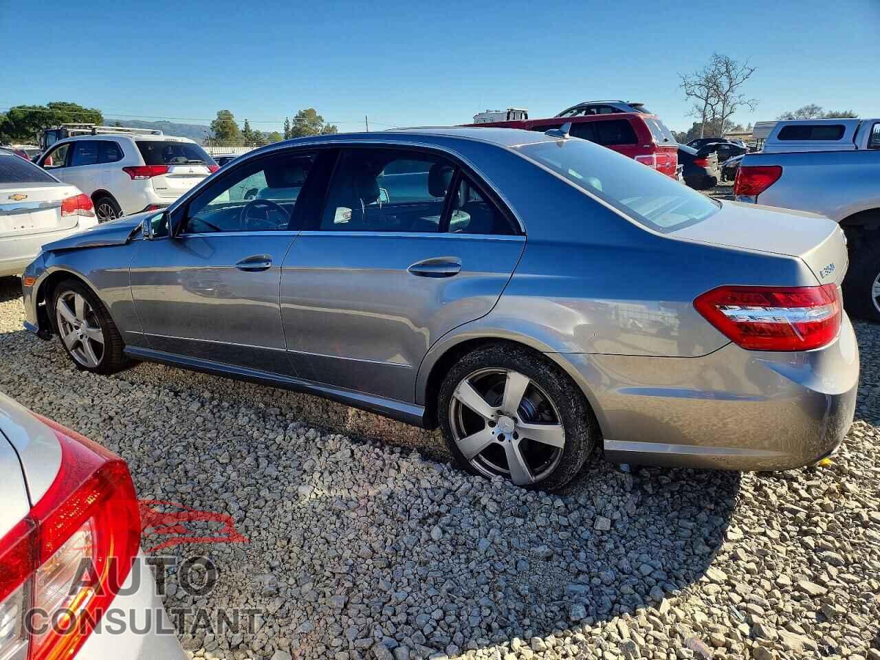 MERCEDES-BENZ E-CLASS 2011 - WDDHF5GB0BA381356