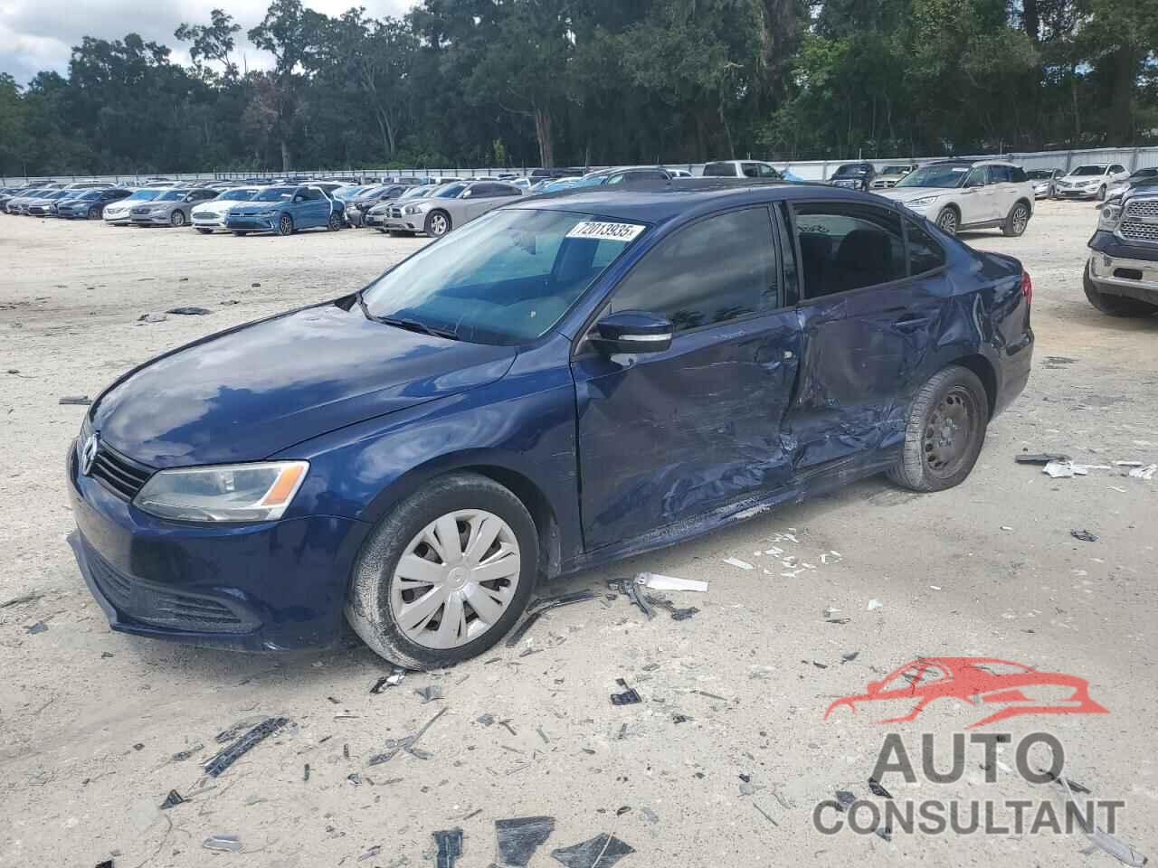 VOLKSWAGEN JETTA 2011 - 3VWDX7AJ7BM327439