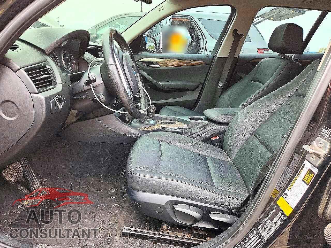 BMW X1 2013 - WBAVL1C57DVR85588