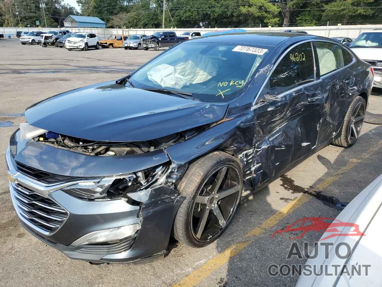 CHEVROLET MALIBU 2019 - 1G1ZB5ST8KF200493