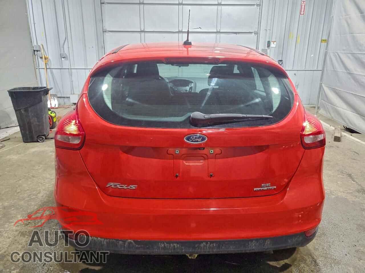FORD FOCUS 2015 - 1FADP3K26FL242267
