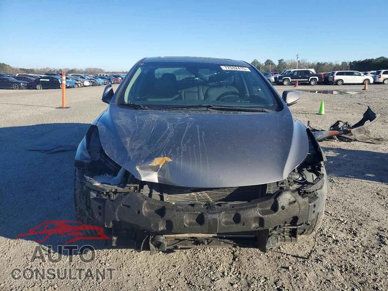 HYUNDAI ELANTRA 2012 - 5NPDH4AE6CH111171