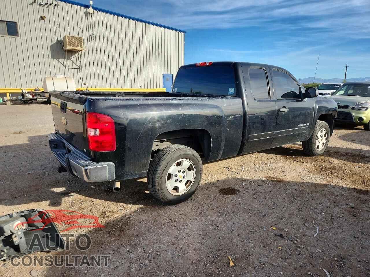 CHEVROLET SILVERADO 2011 - 1GCRCSE02BZ373381
