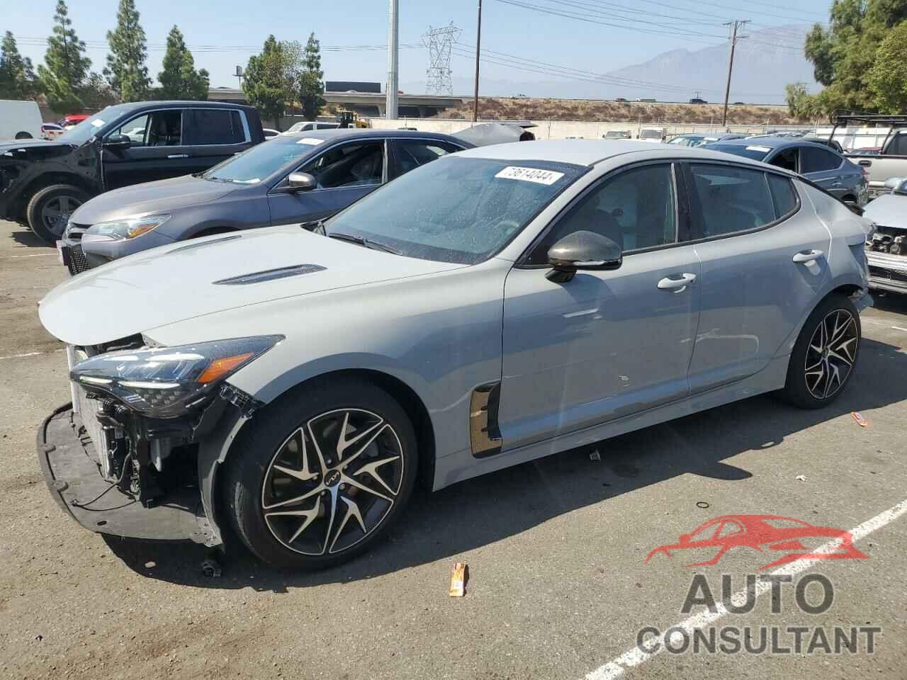 KIA STINGER 2022 - KNAE35LD2N6113717