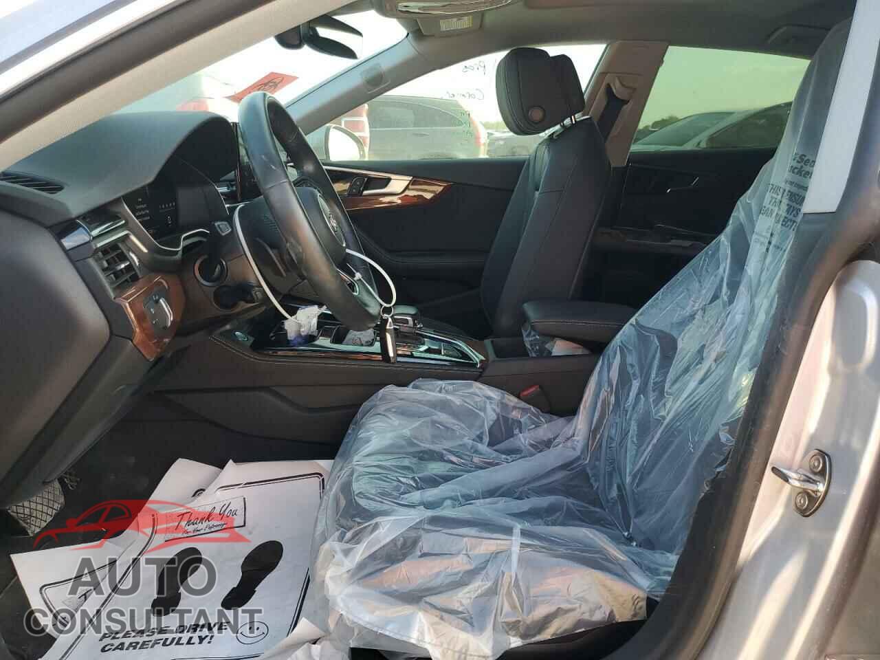 AUDI A5 2022 - WAUCBCF50NA034966