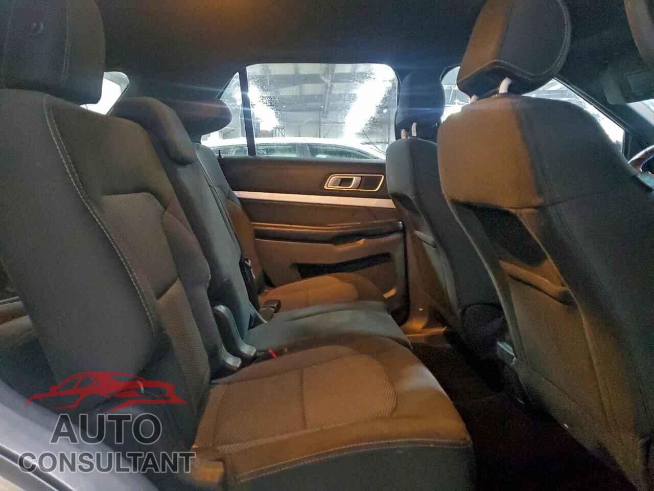 FORD EXPLORER 2017 - 1FM5K8D83HGA93626