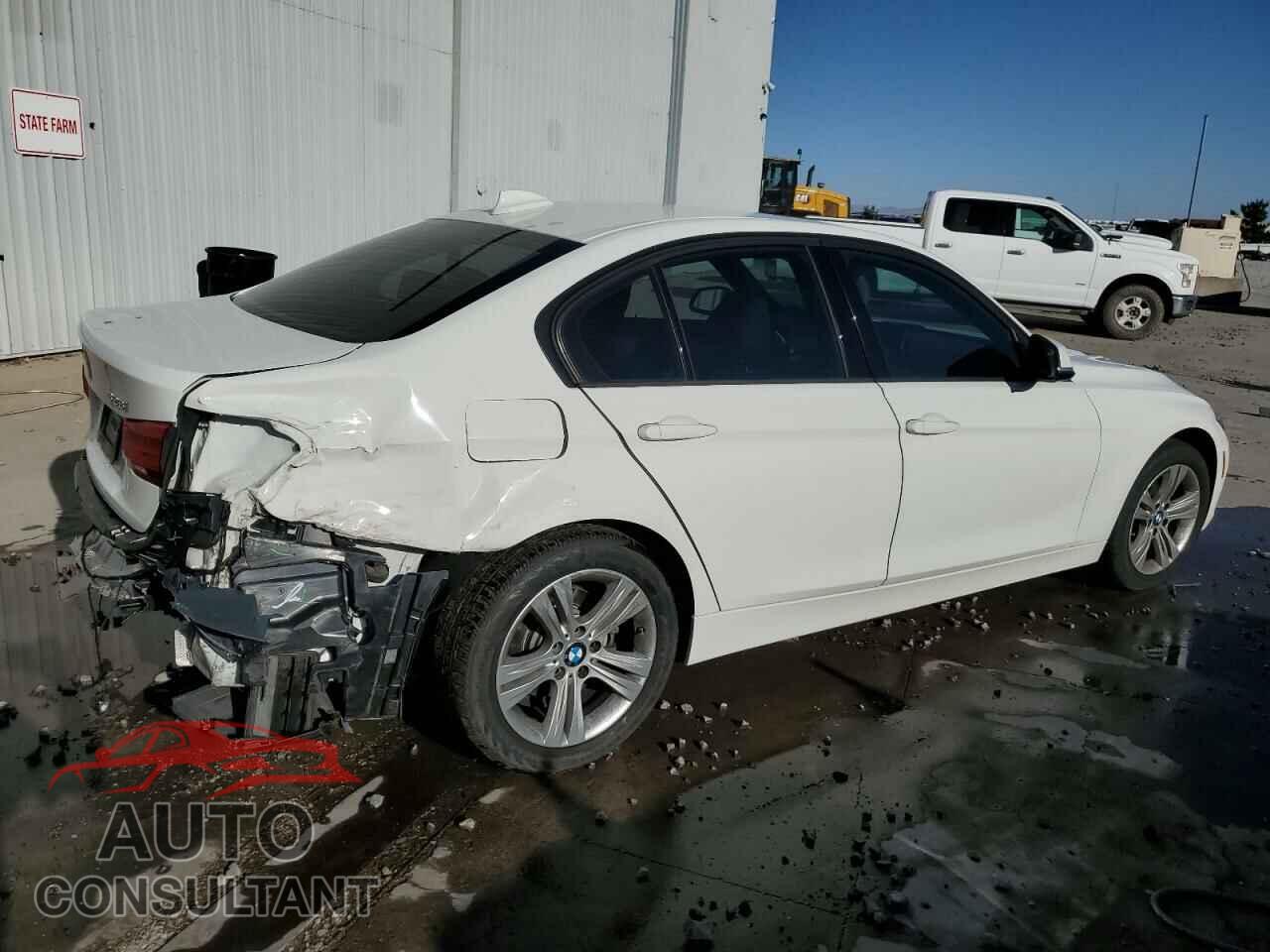 BMW 3 SERIES 2016 - WBA8E9G56GNU28658