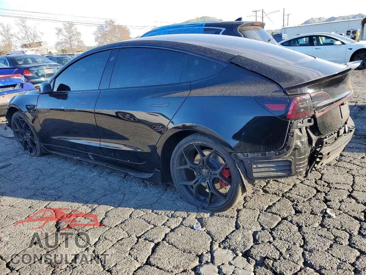 TESLA MODEL 3 2022 - 5YJ3E1EA0NF299228