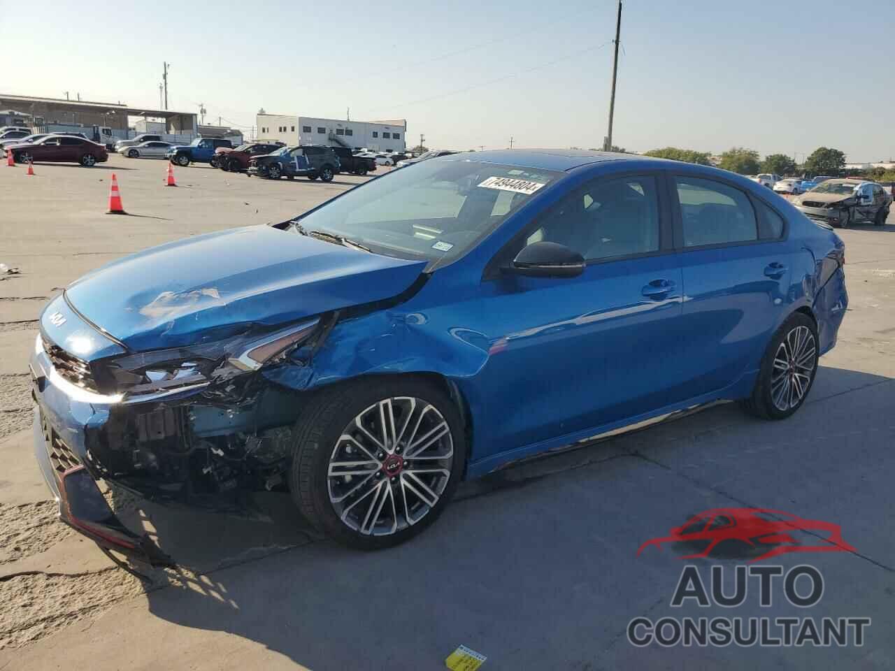 KIA FORTE 2023 - 3KPF44AC3PE645435