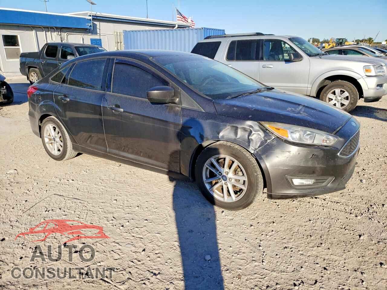 FORD FOCUS 2018 - 1FADP3FE1JL299697