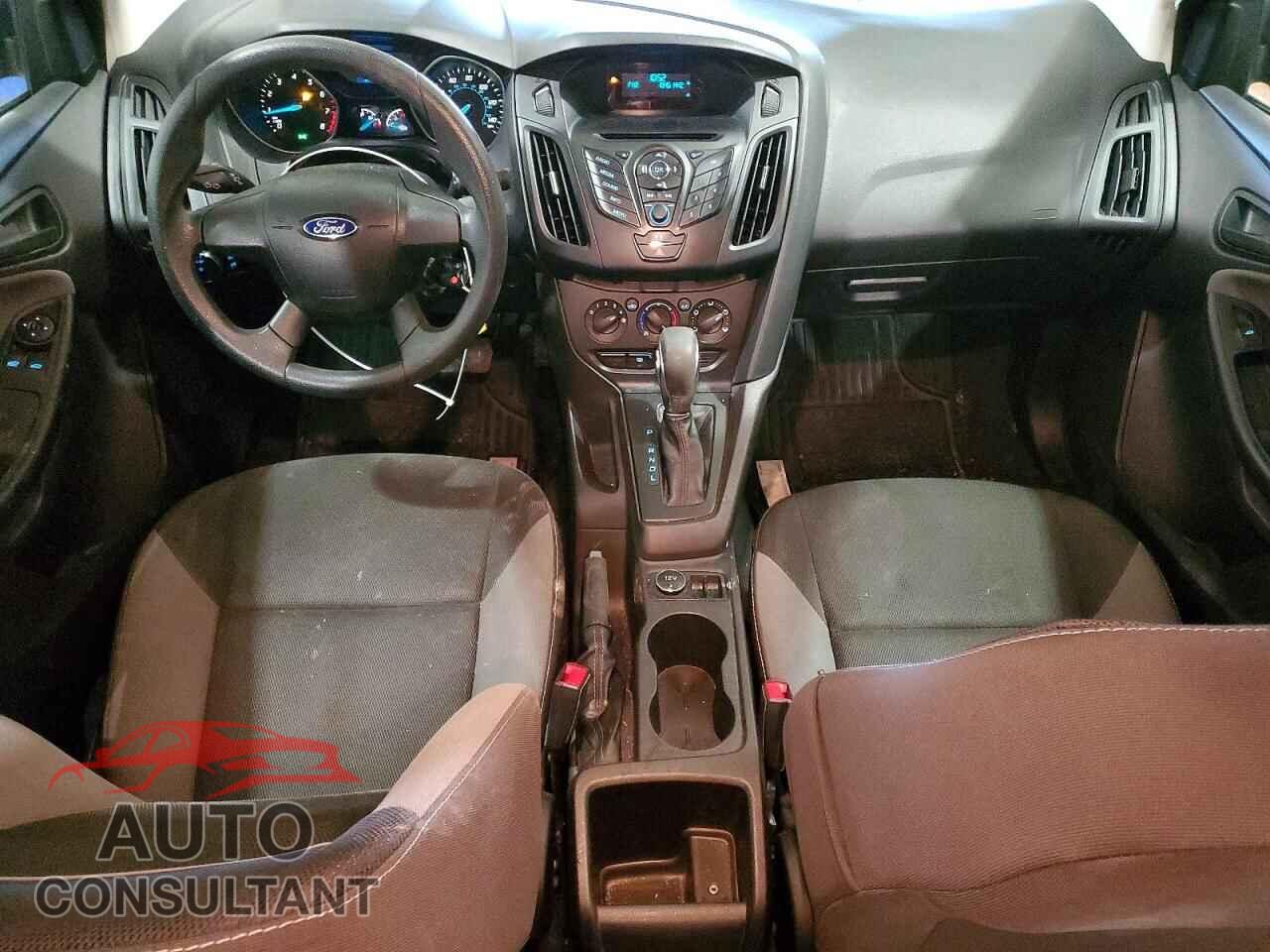FORD FOCUS 2014 - 1FADP3E29EL363224