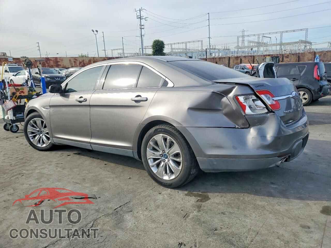 FORD TAURUS 2012 - 1FAHP2FW5CG128015
