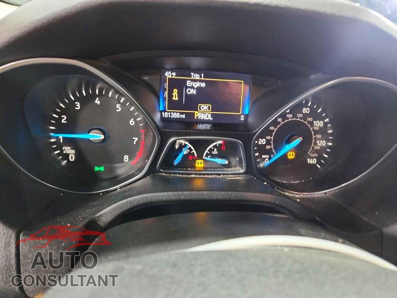 FORD FOCUS 2015 - 1FADP3F29FL363787