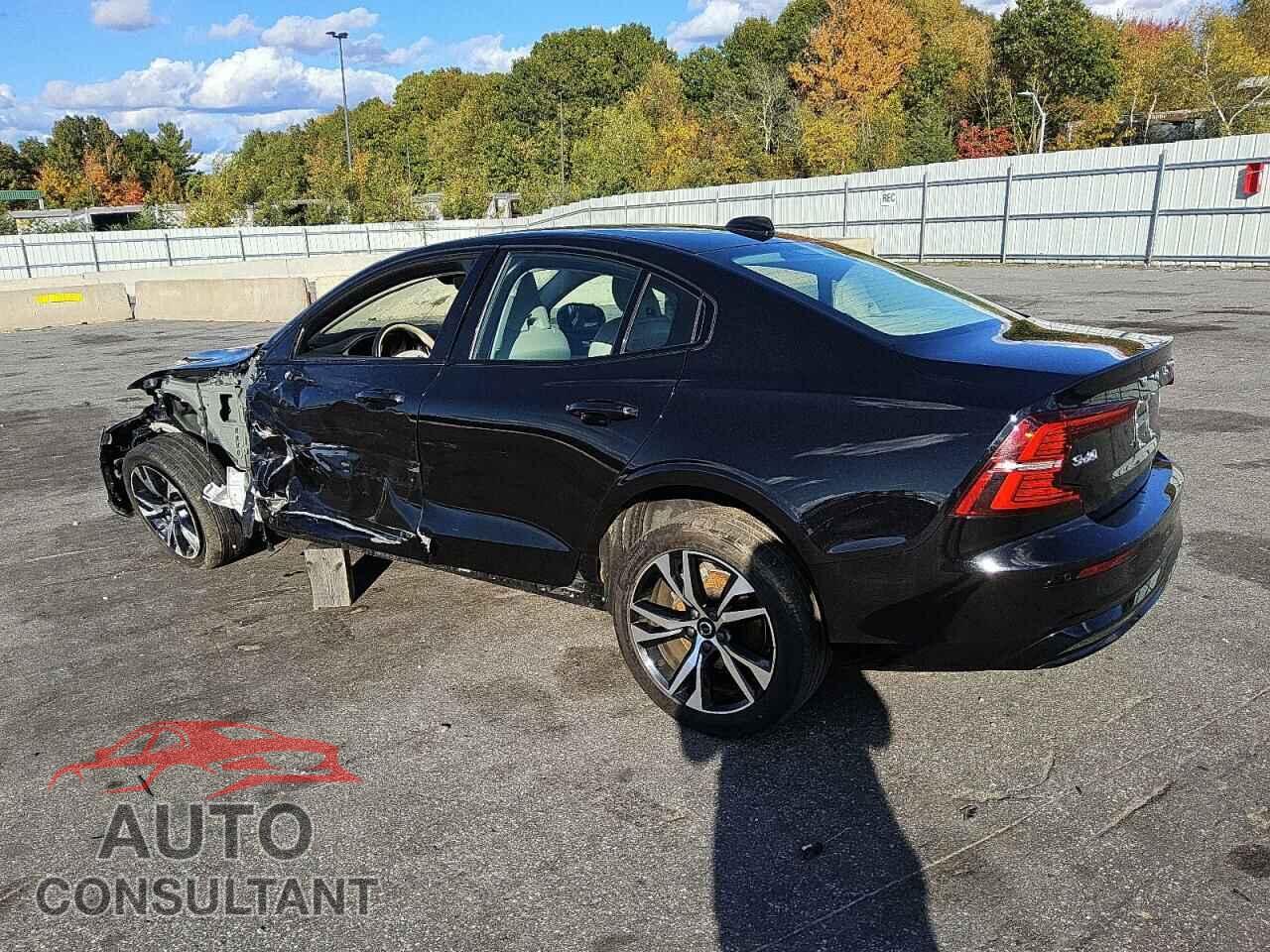 VOLVO S60 CORE 2024 - 7JRL12FK7RG280908