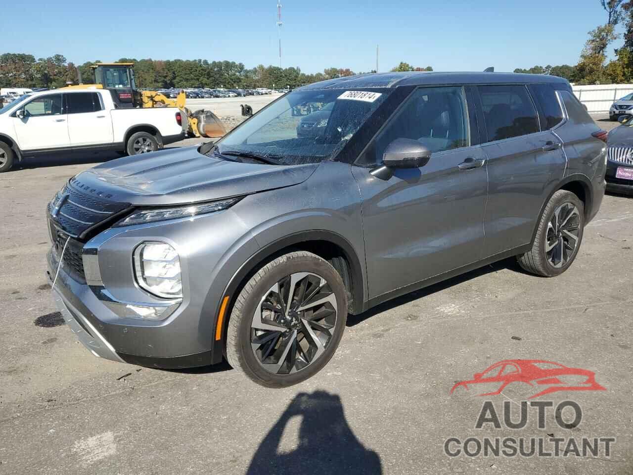 MITSUBISHI OUTLANDER 2024 - JA4J3VA86RZ012668