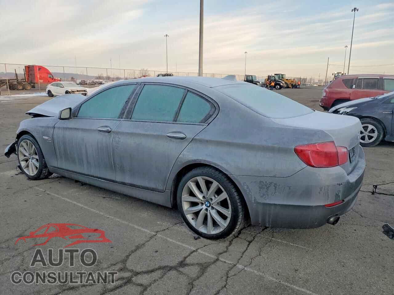 BMW 5 SERIES 2012 - WBAFU7C53CDU60486