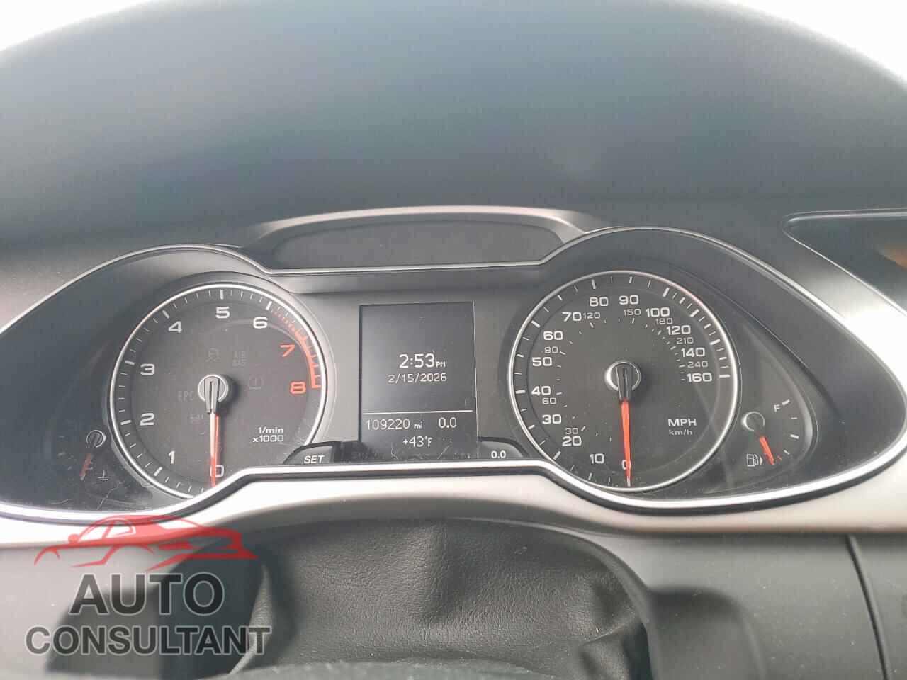 AUDI A4 2013 - WAUBFAFL2DN045929