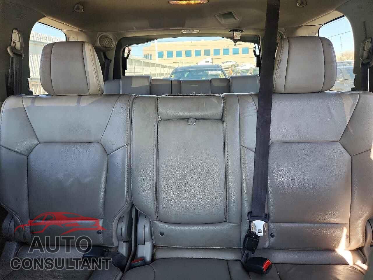 HONDA PILOT 2012 - 5FNYF4H97CB025849