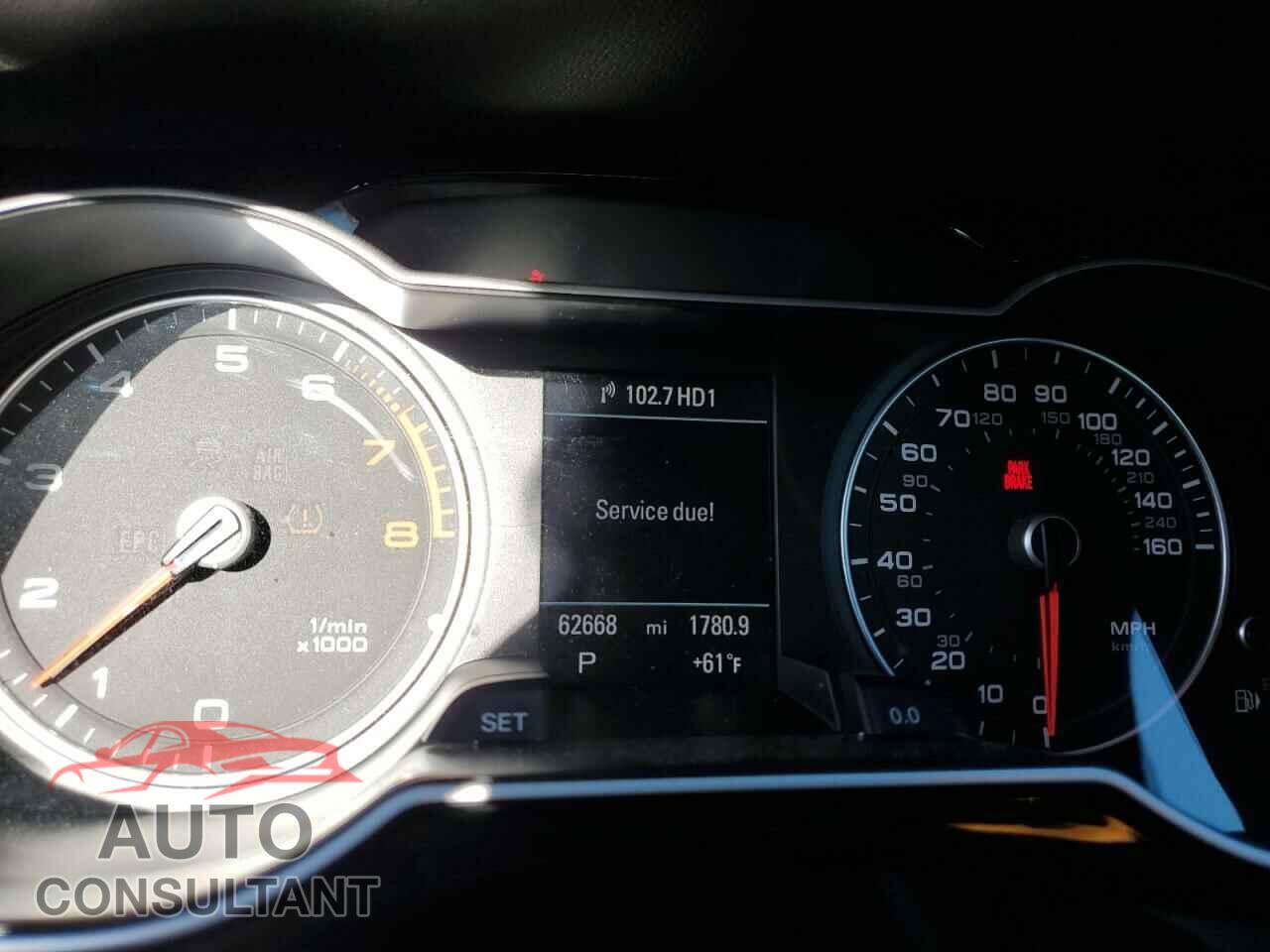AUDI A4 2014 - WAUFFAFL1EA050341