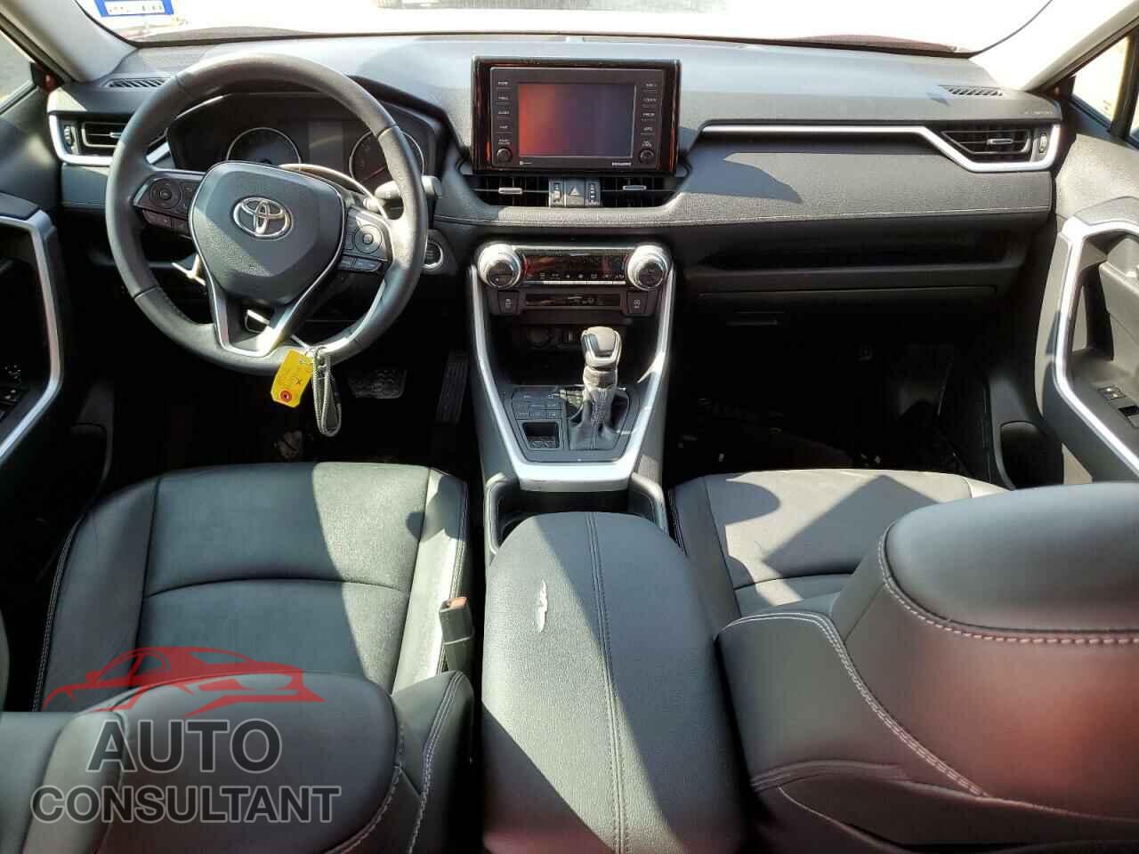 TOYOTA RAV4 2021 - 2T3A1RFV2MW190894