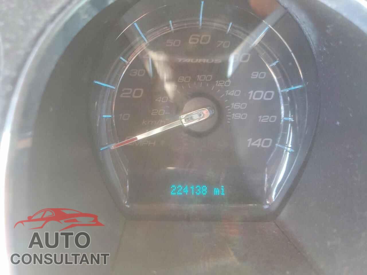 FORD TAURUS 2010 - 1FAHP2FW9AG159636