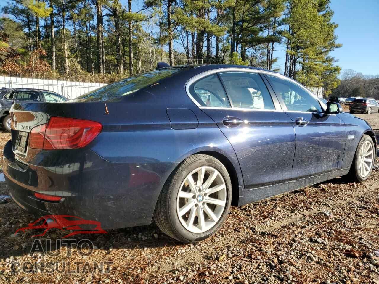 BMW 5 SERIES 2015 - WBA5B3C51FD545227