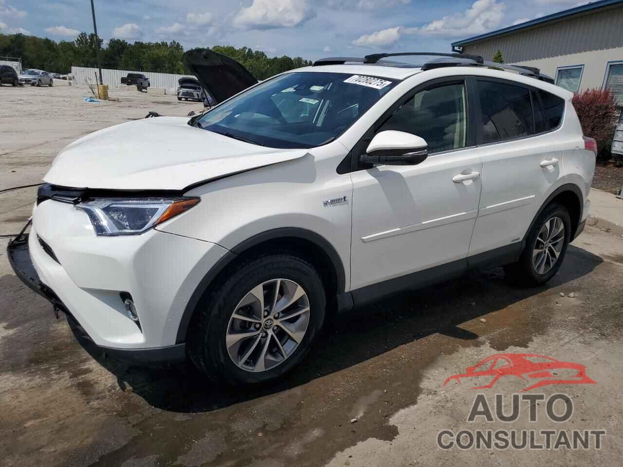 TOYOTA RAV4 2017 - JTMRJREV2HD066096