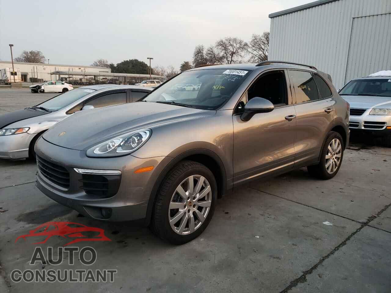 PORSCHE CAYENNE 2016 - WP1AA2A26GLA06647