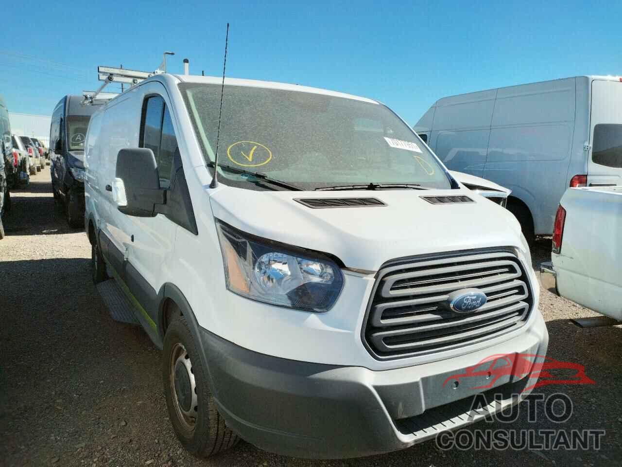 FORD TRANSIT CO 2017 - 1FTYE1ZM4HKB32727