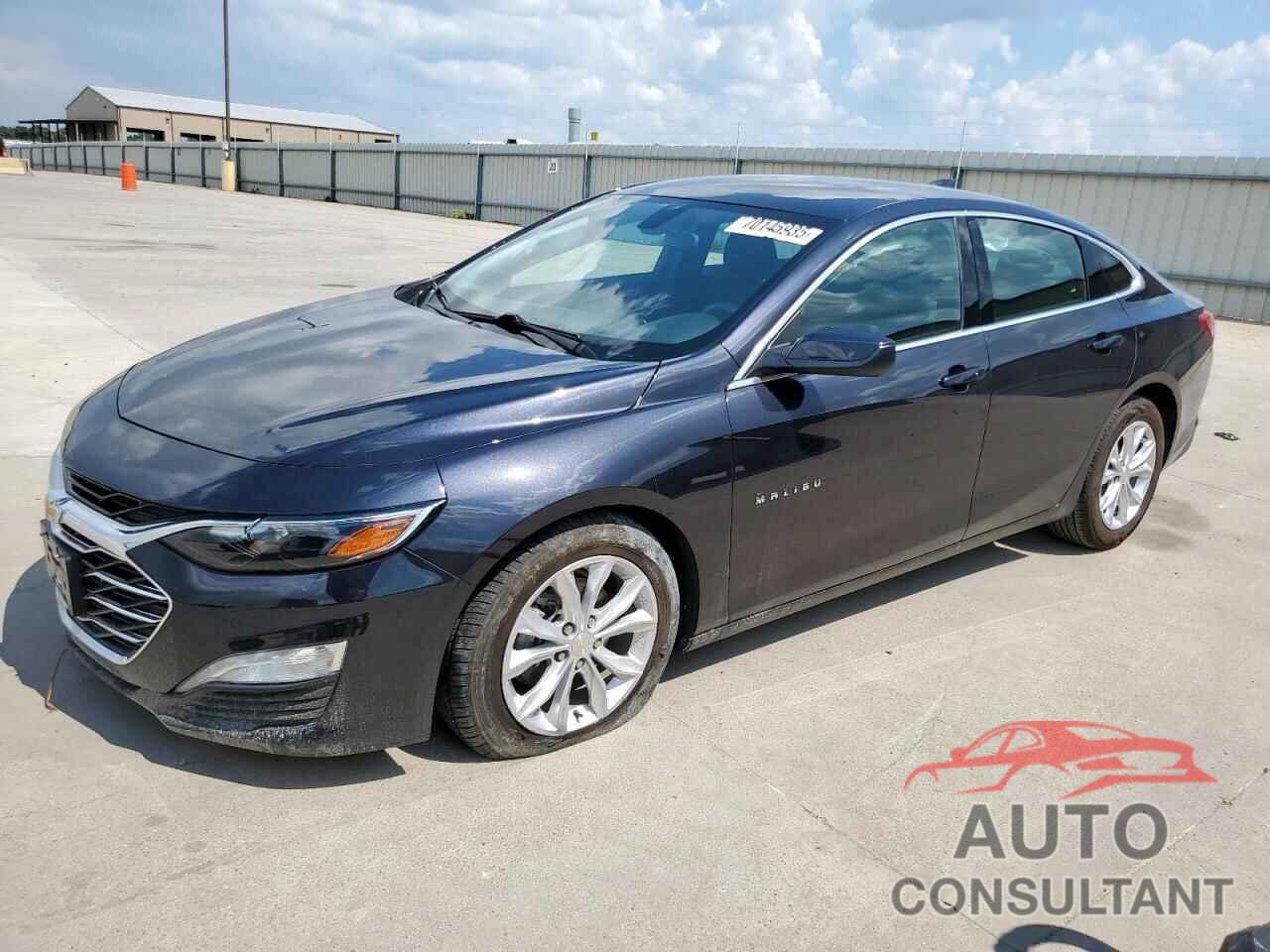 CHEVROLET MALIBU 2022 - 1G1ZD5ST4NF204510