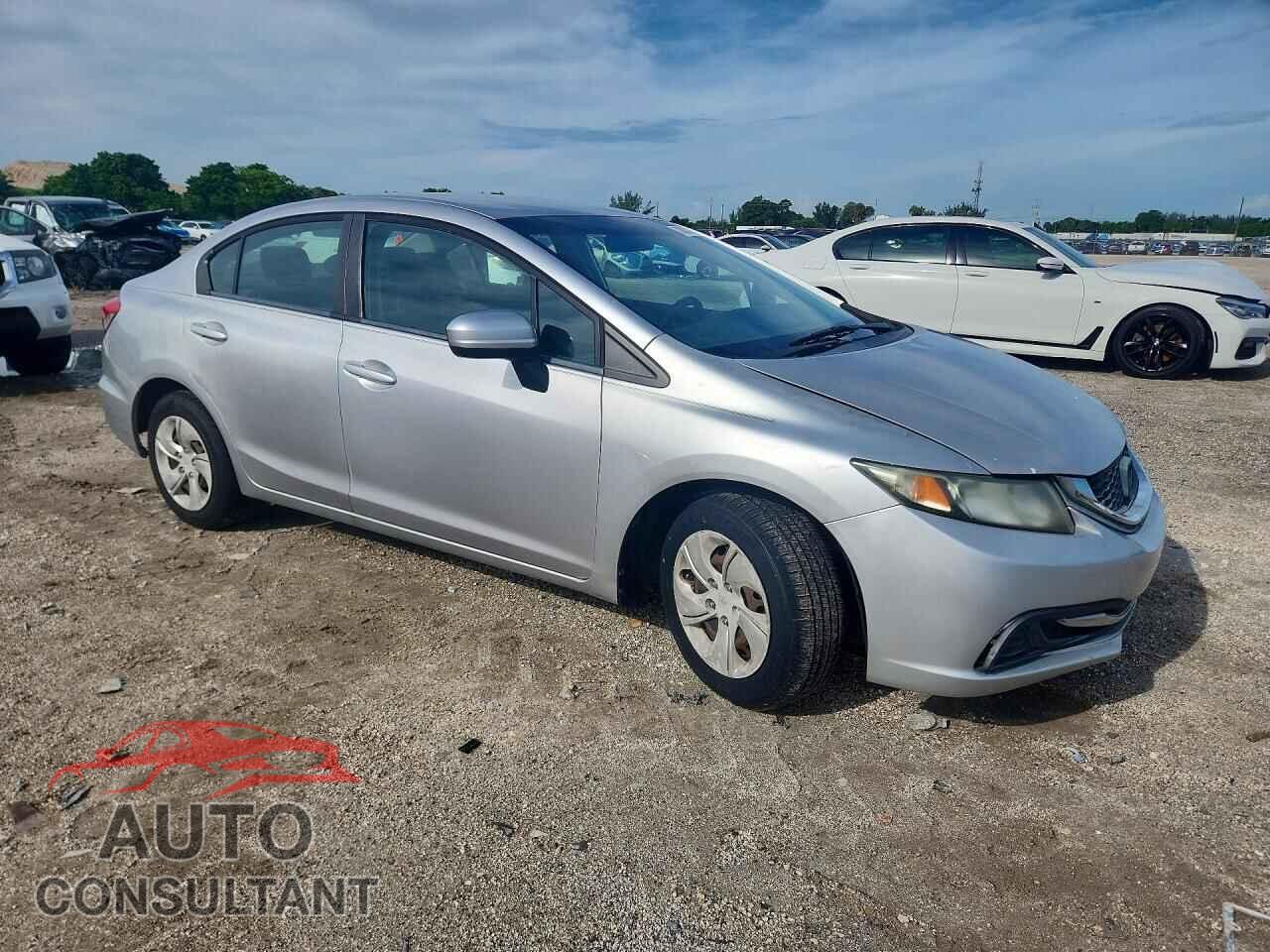HONDA CIVIC 2014 - 19XFB2F5XEE028874