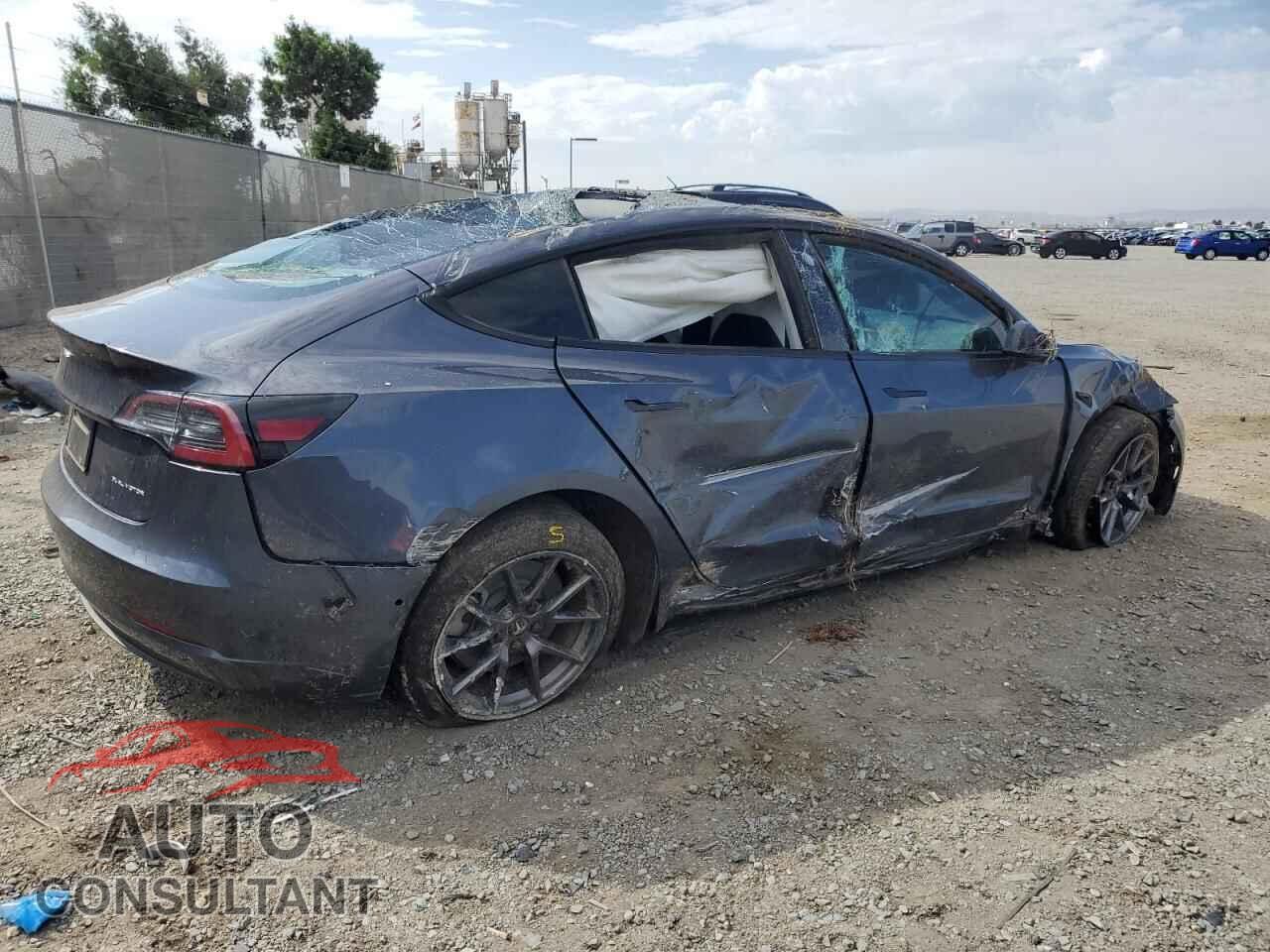 TESLA MODEL 3 2022 - 5YJ3E1EB5NF121565
