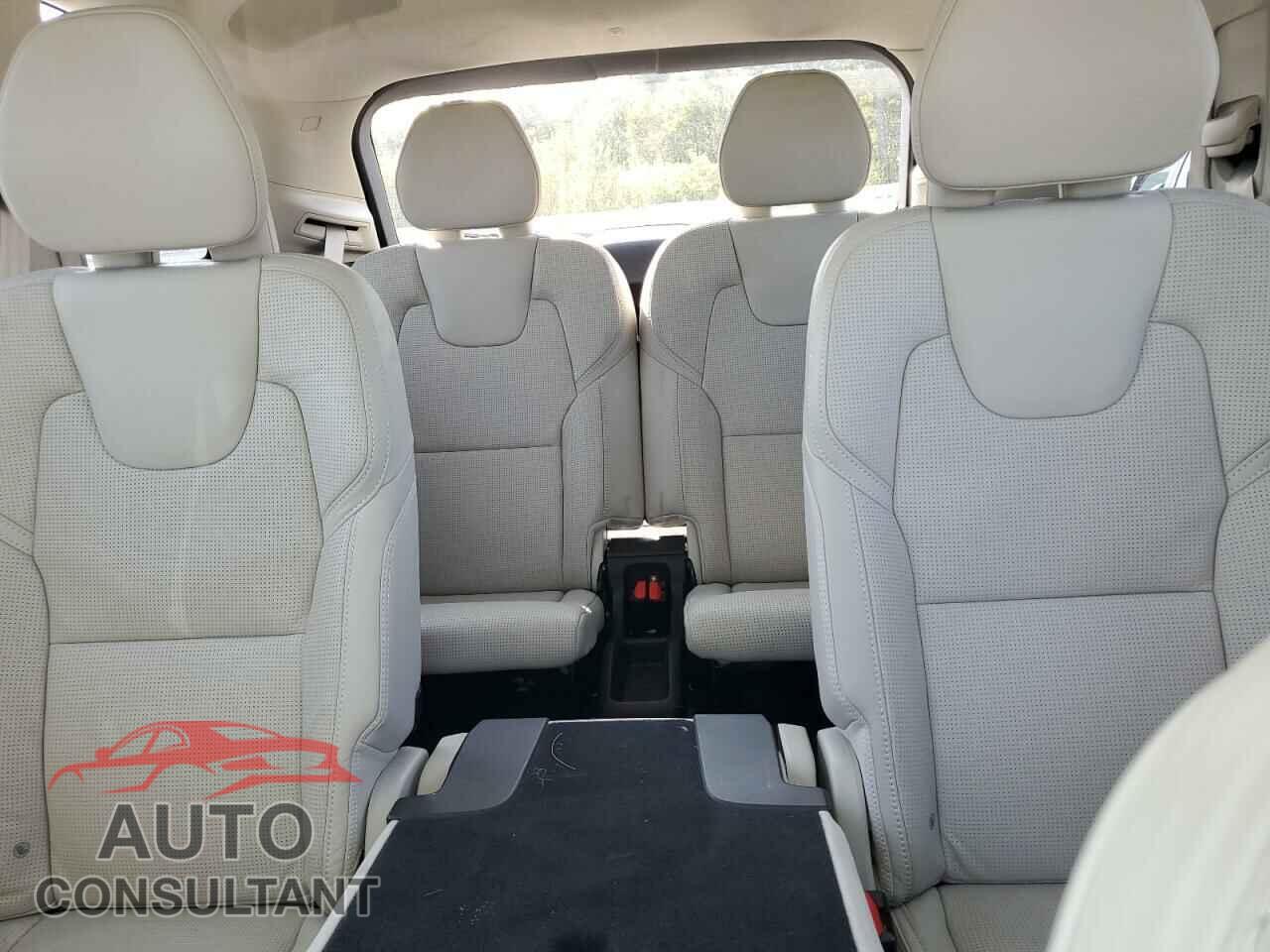 VOLVO XC90 2018 - YV4A22PL0J1202484