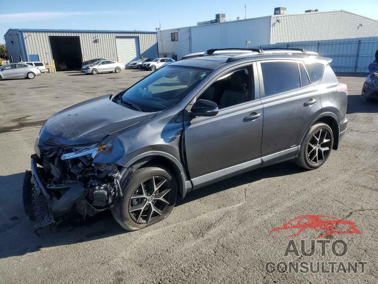 TOYOTA RAV4 2018 - JTMJJREV5JD167877