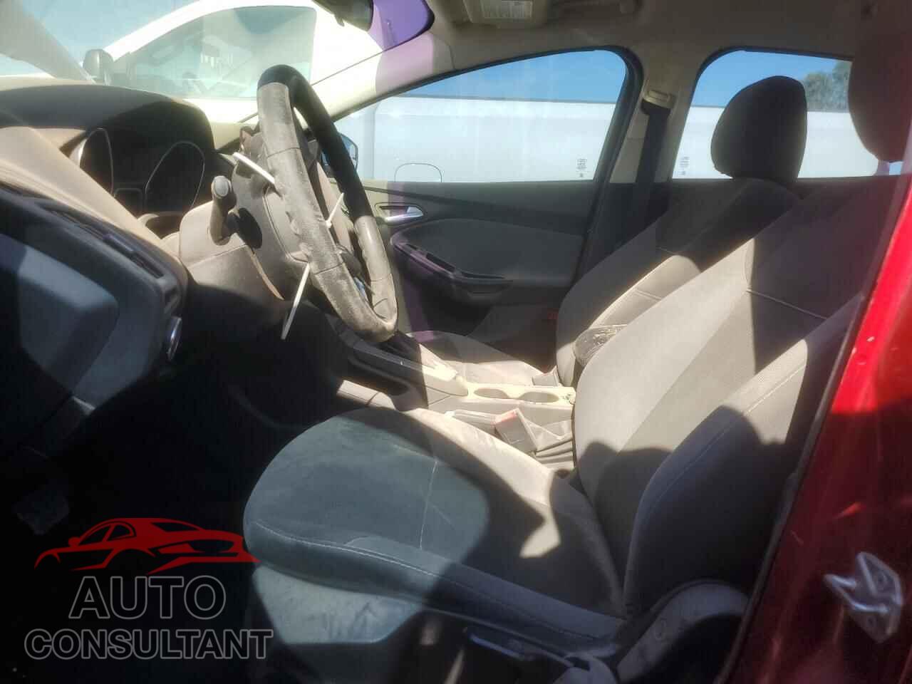 FORD FOCUS 2014 - 1FADP3F23EL345493