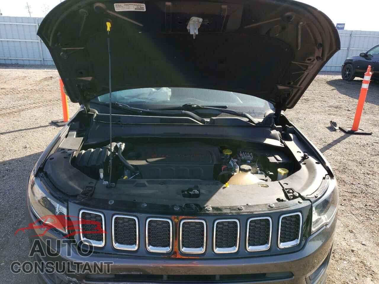 JEEP COMPASS 2018 - 3C4NJDBB2JT282736