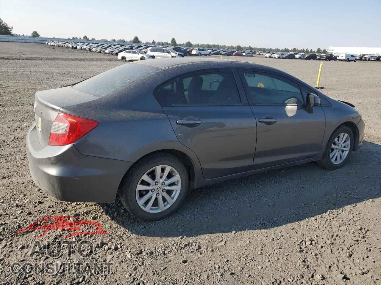 HONDA CIVIC 2012 - 2HGFB2F86CH597931