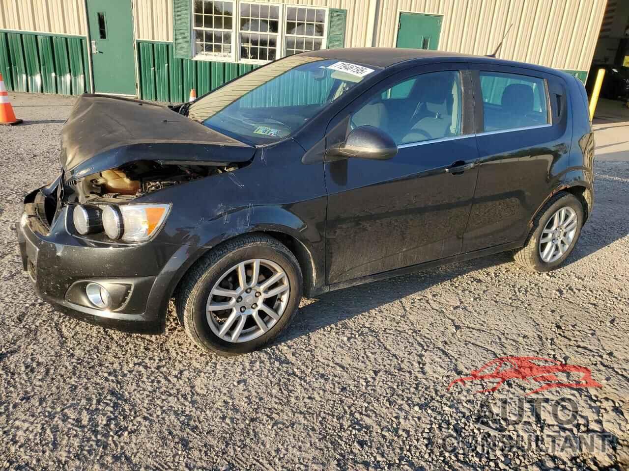 CHEVROLET SONIC 2013 - 1G1JC6SG9D4123585