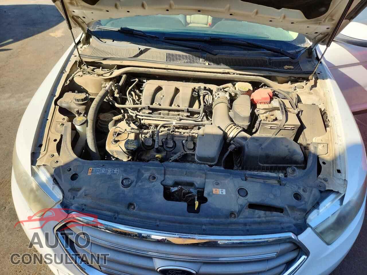 FORD TAURUS 2013 - 1FAHP2E83DG159896