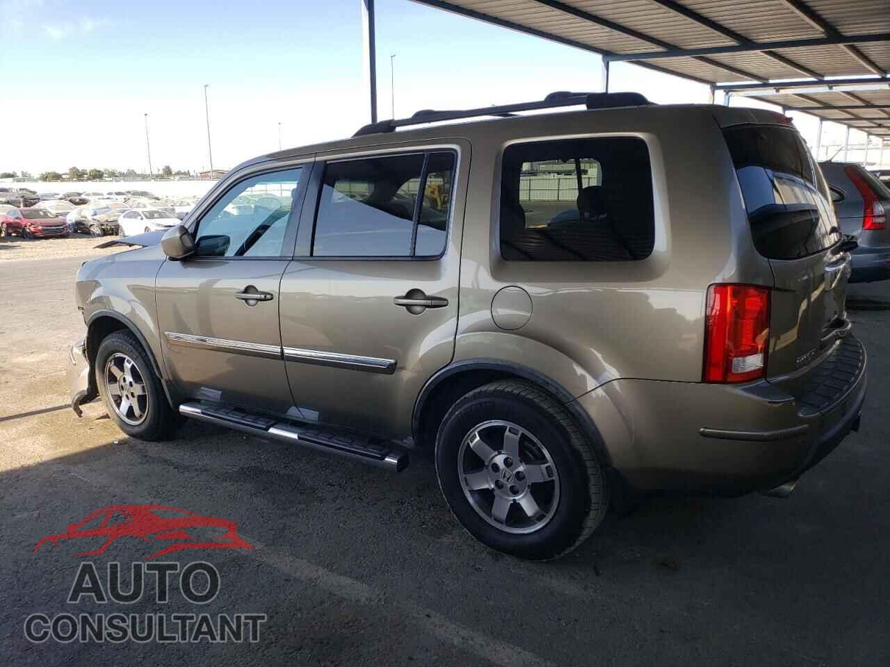 HONDA PILOT 2011 - 5FNYF4H91BB072017