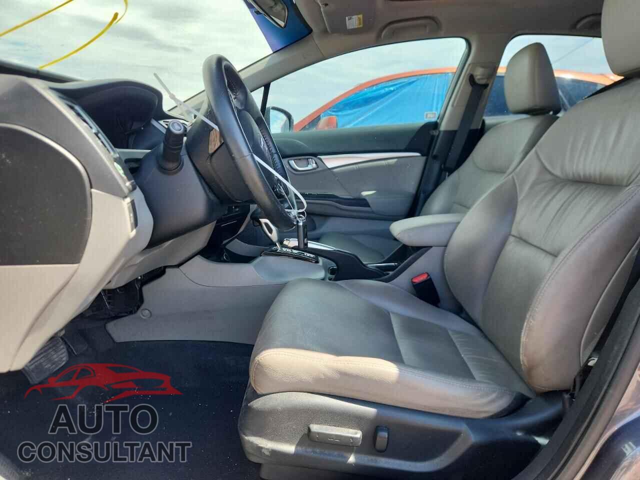 HONDA CIVIC 2015 - 2HGFB2F94FH501307