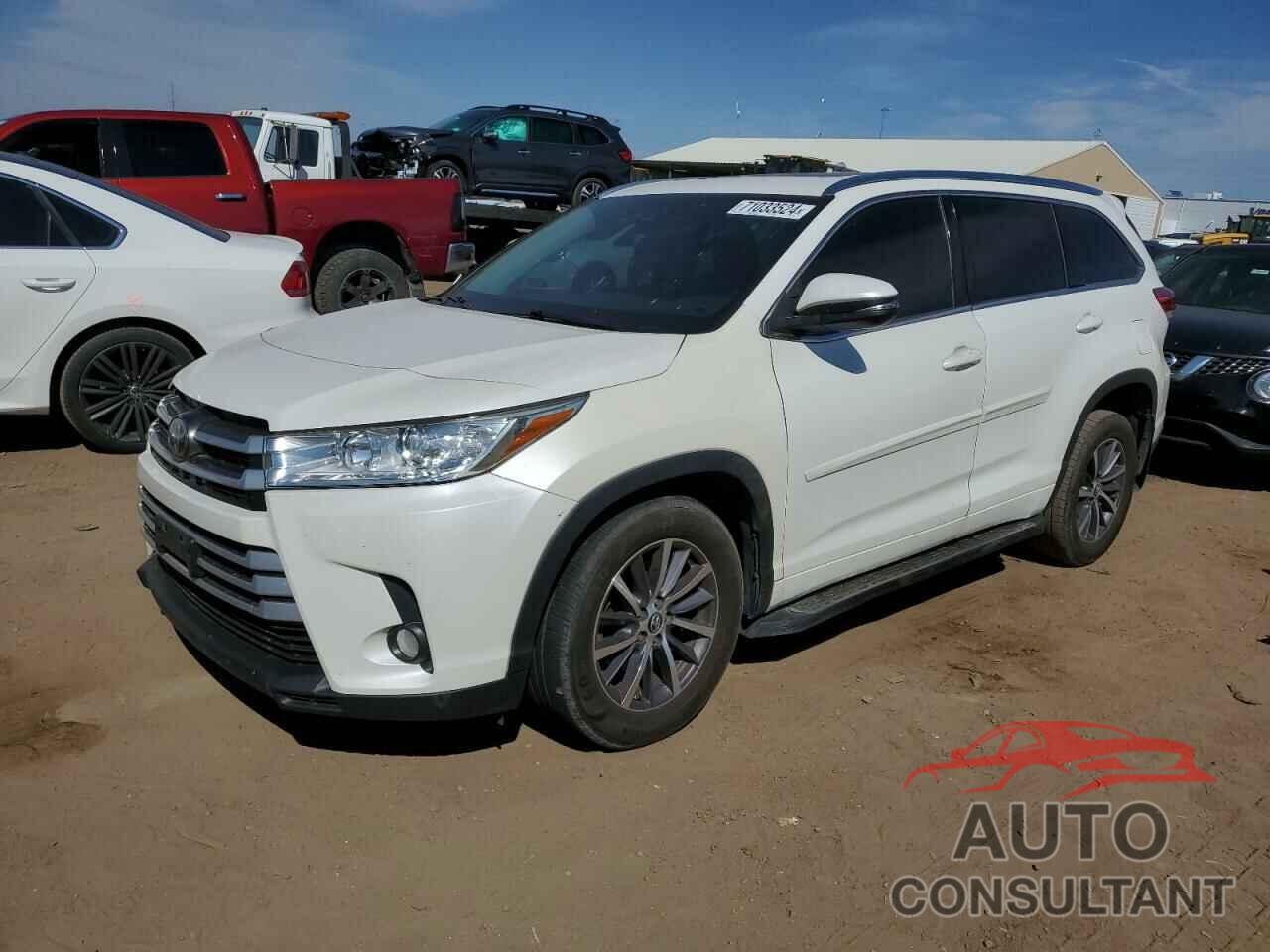 TOYOTA HIGHLANDER 2017 - 5TDJZRFH1HS371205