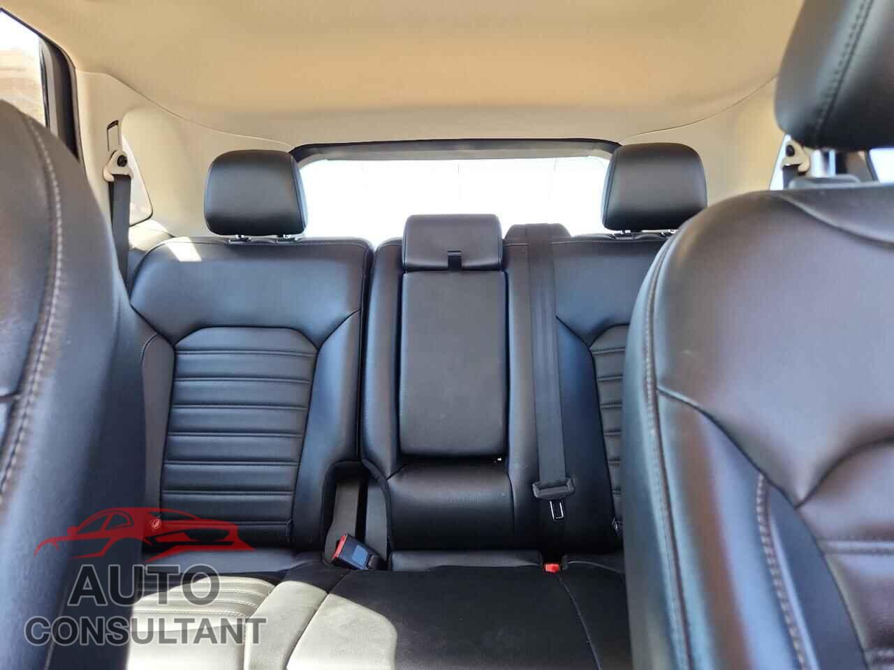 FORD EDGE 2020 - 2FMPK4J9XLBA44695