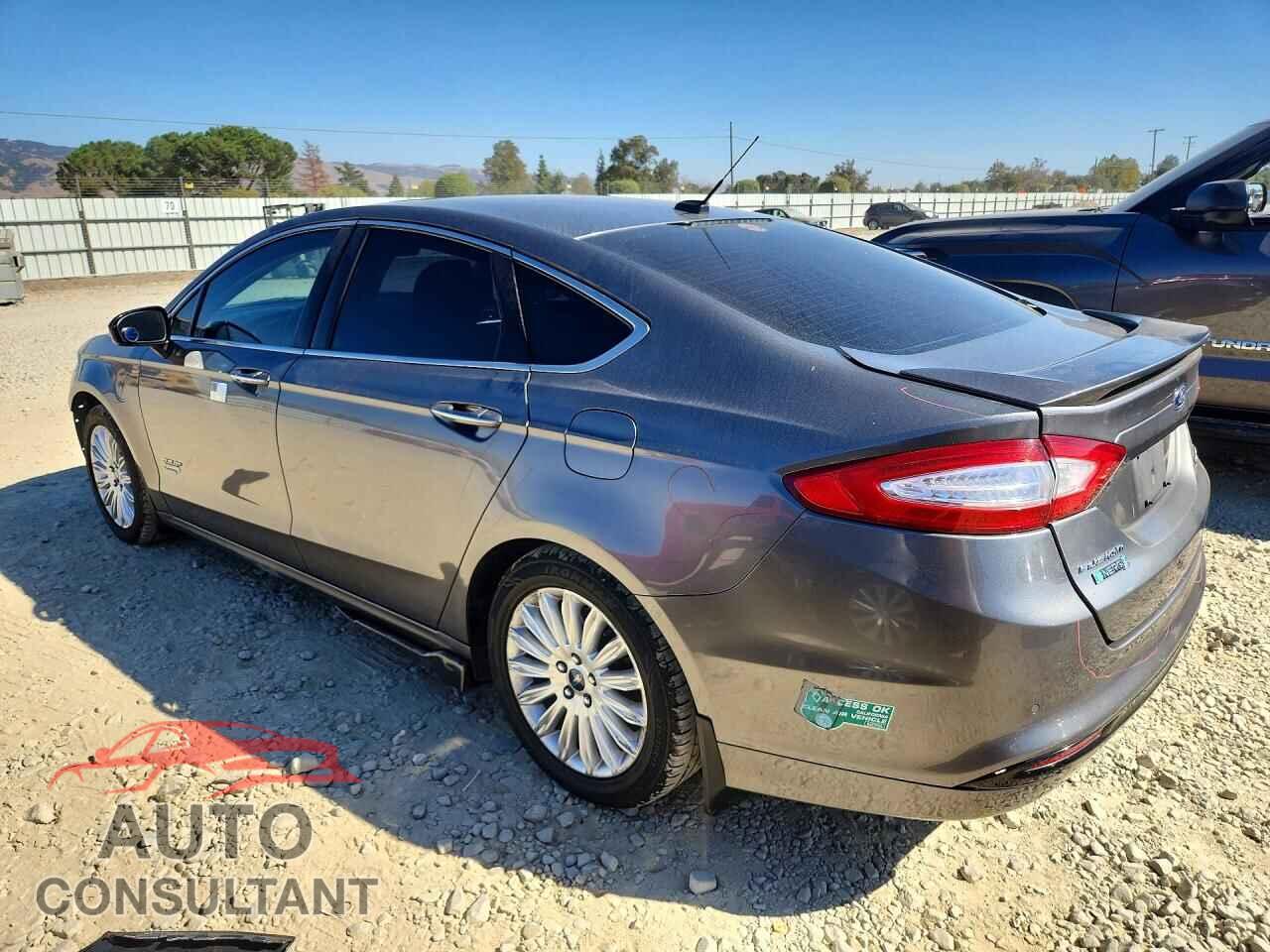 FORD FUSION 2013 - 3FA6P0SU0DR332425